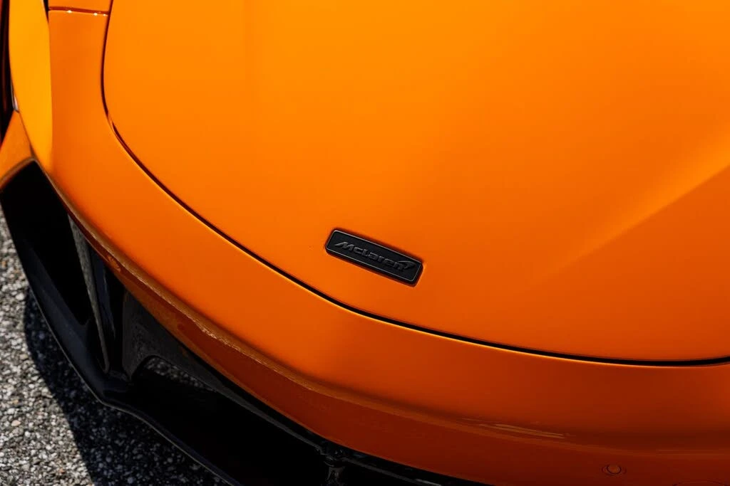 2025 McLaren Artura - Image 11 of 31