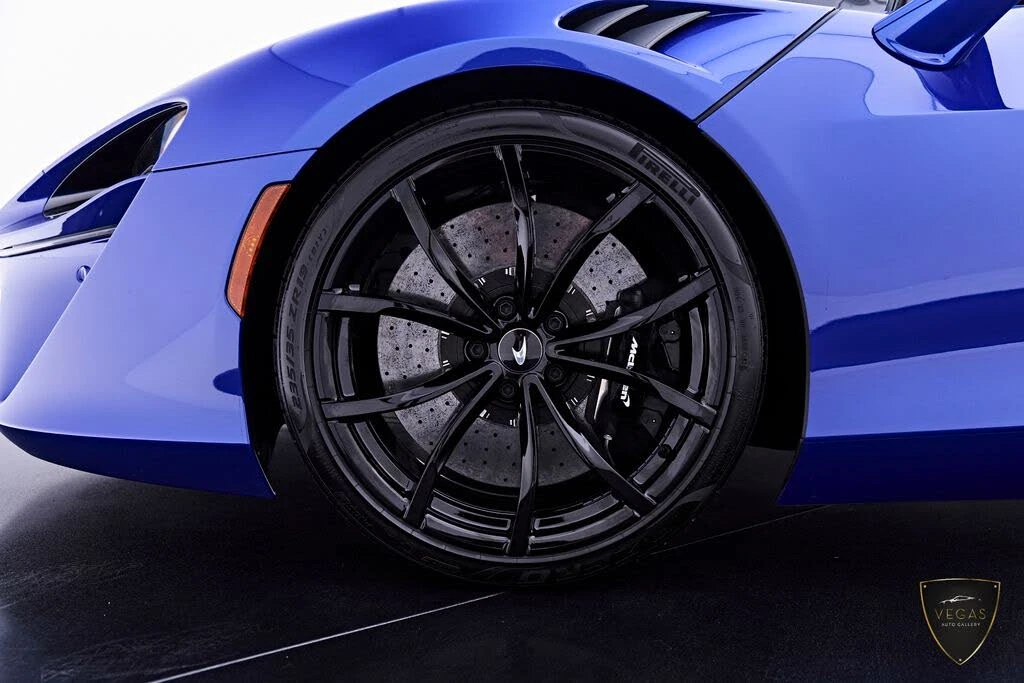 2025 McLaren Artura - Image 3 of 31