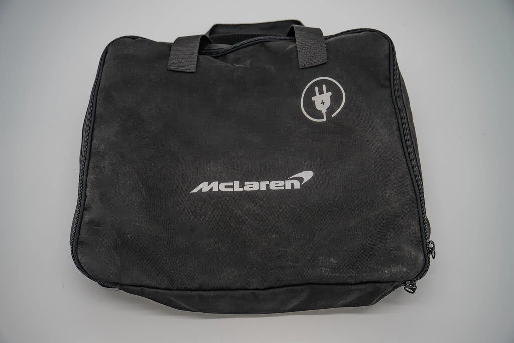 2025 McLaren Artura - Image 19 of 21