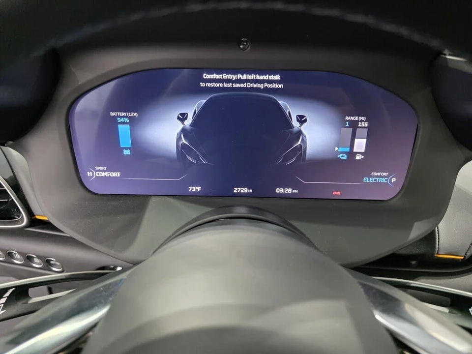 2025 McLaren Artura - Image 12 of 21