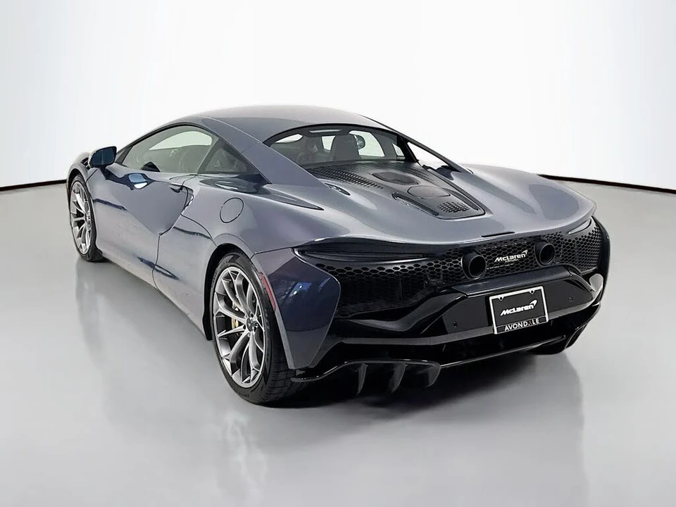 2025 McLaren Artura - Image 5 of 24