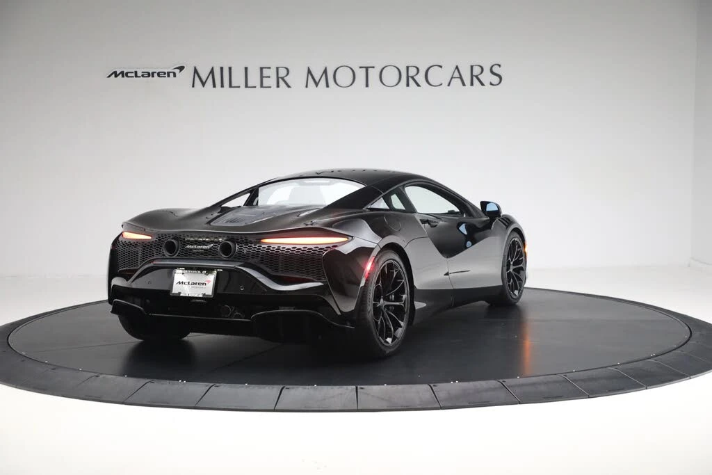 2025 McLaren Artura - Image 7 of 31