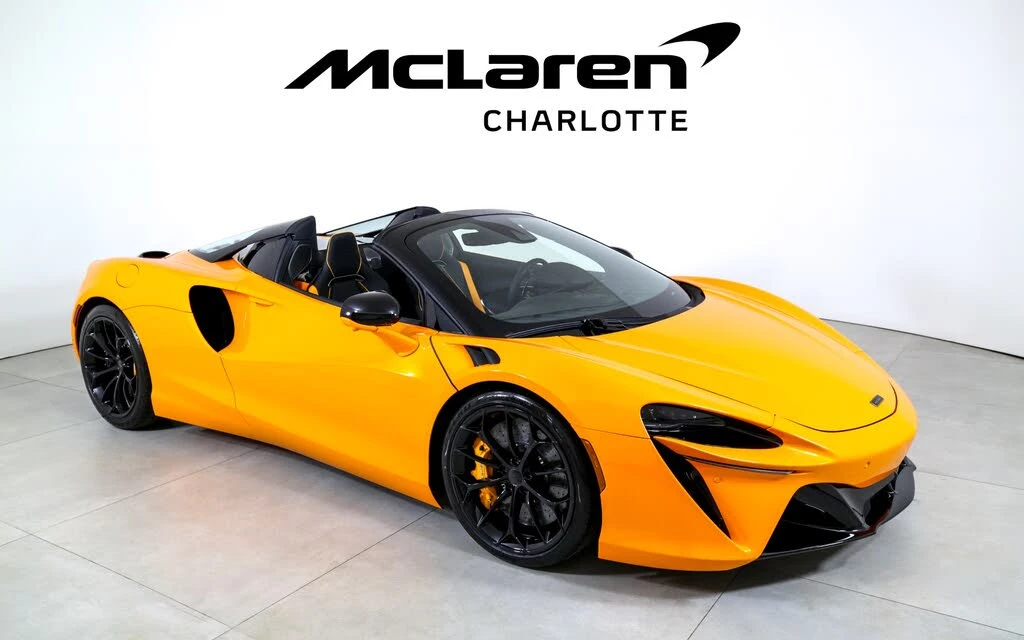 2025 McLaren Artura - Image 2 of 29