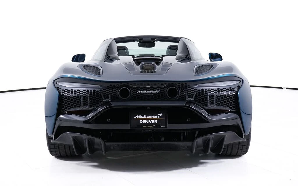 2025 McLaren Artura - Image 7 of 29
