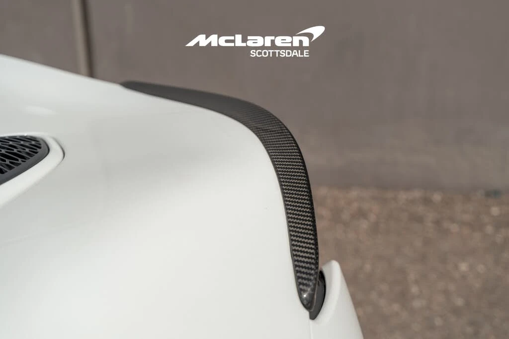 2025 McLaren Artura - Image 26 of 31
