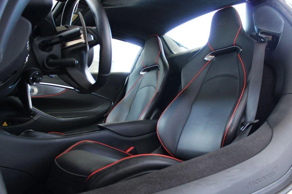 2025 McLaren Artura - Image 4 of 31
