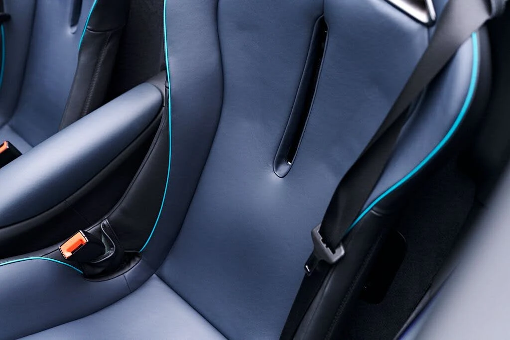 2025 McLaren Artura - Image 21 of 31