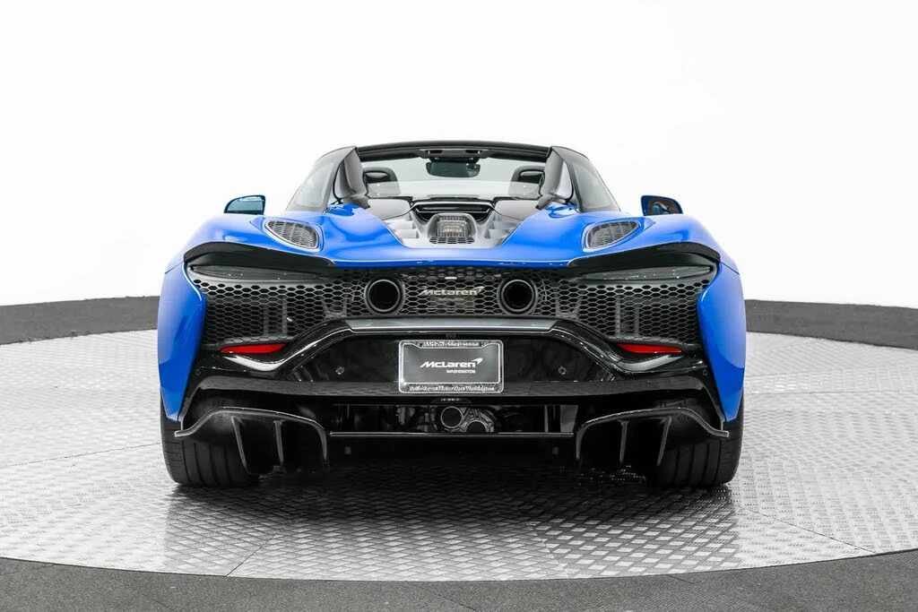 2025 McLaren Artura - Image 5 of 31