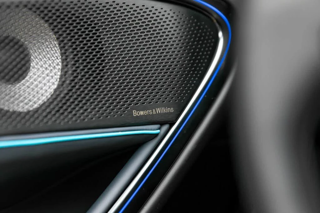 2025 McLaren Artura - Image 31 of 31