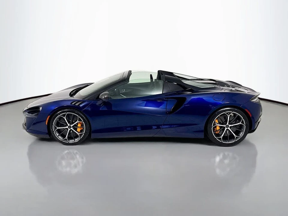2025 McLaren Artura - Image 4 of 24