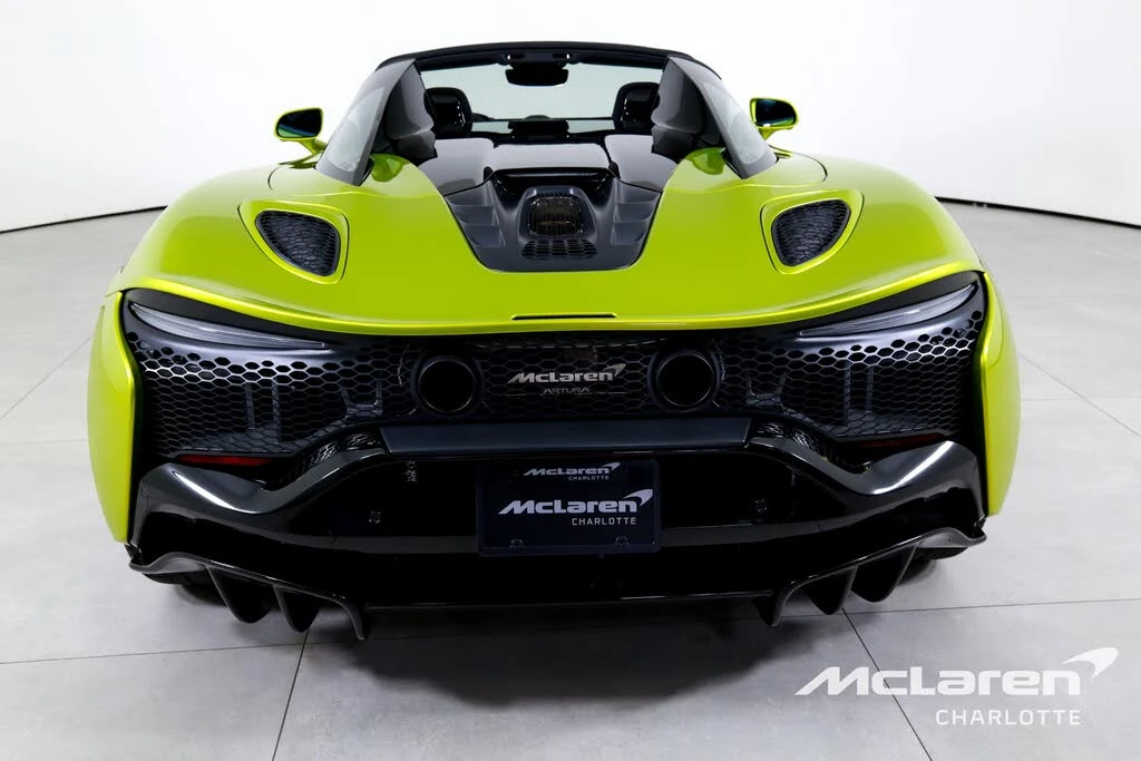 2025 McLaren Artura - Image 9 of 29