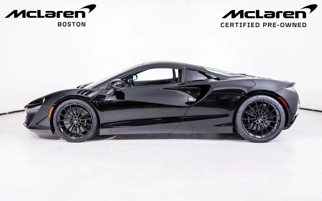 2025 McLaren Artura Spider - Image 3 of 22