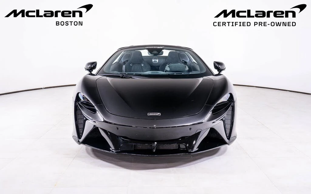 2025 McLaren Artura Spider - Image 10 of 22