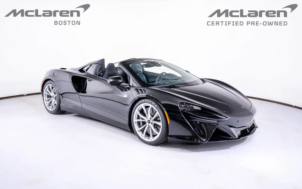 2025 McLaren Artura Spider - Image 9 of 22
