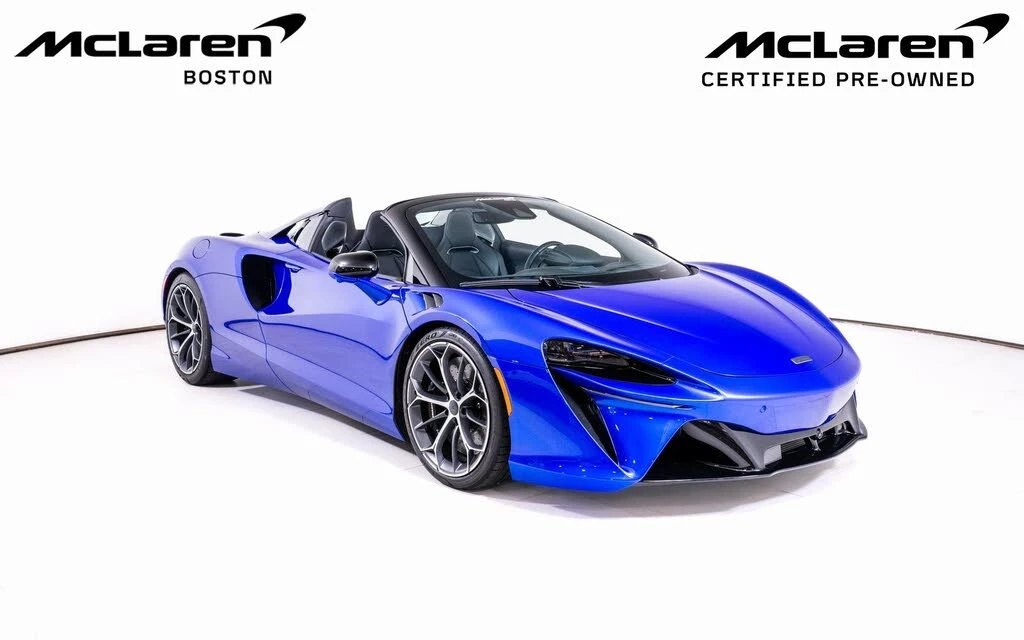 2025 McLaren Artura Spider - Image 9 of 22
