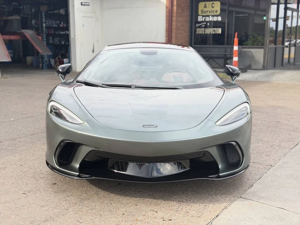 2025 McLaren GT - Image 3 of 12