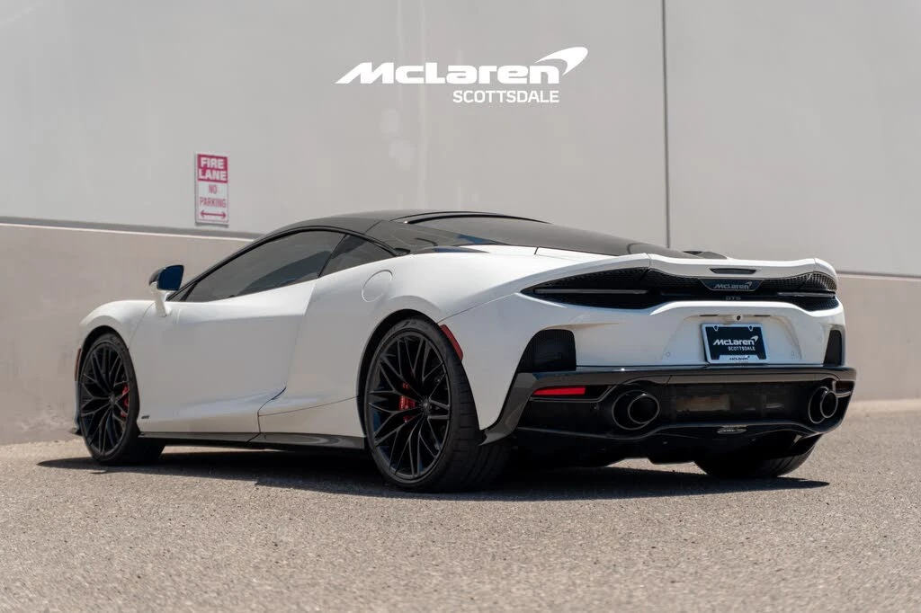 2025 McLaren GT - Image 5 of 31