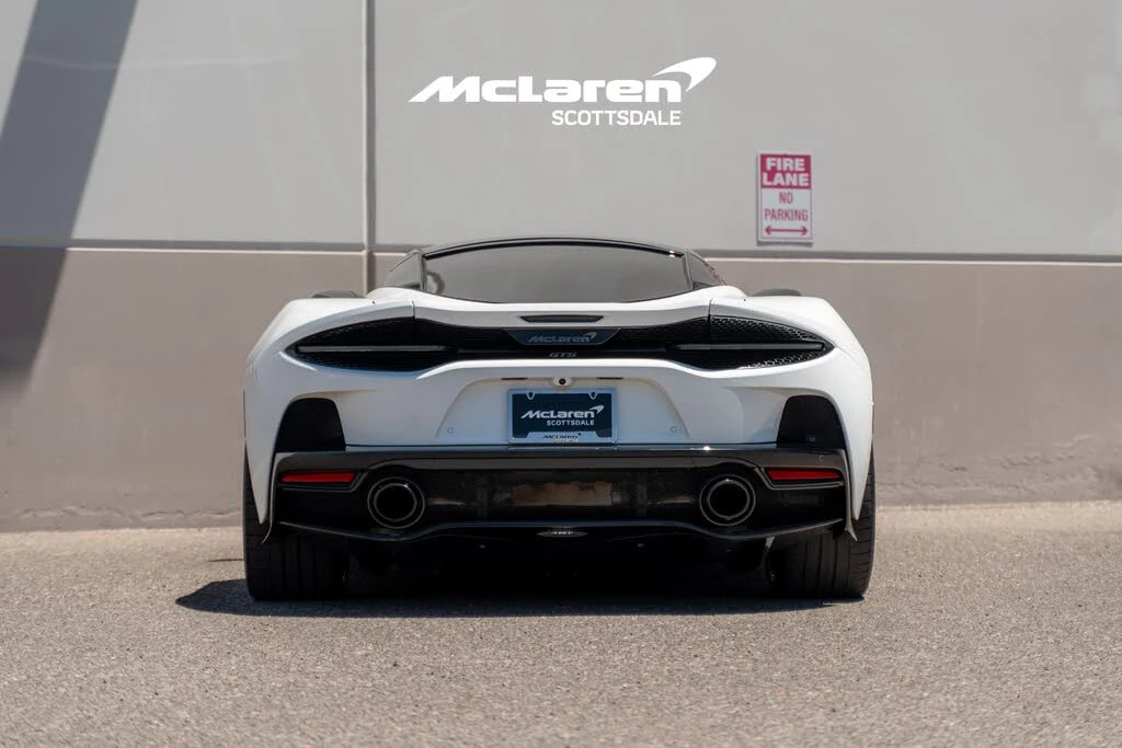 2025 McLaren GT - Image 6 of 31