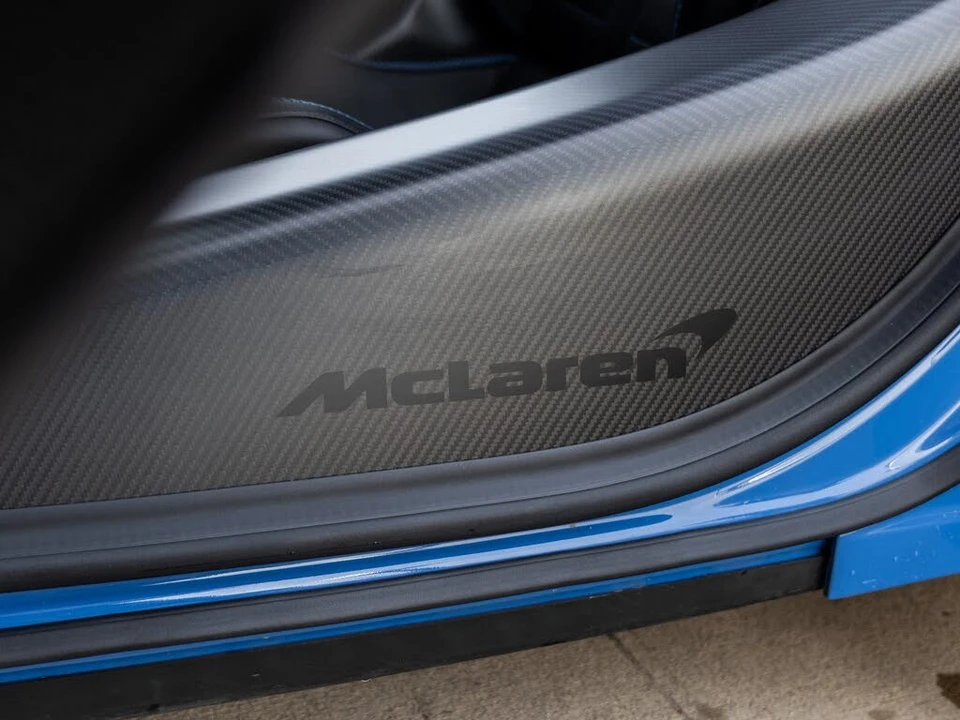 2025 McLaren GT - Image 27 of 31
