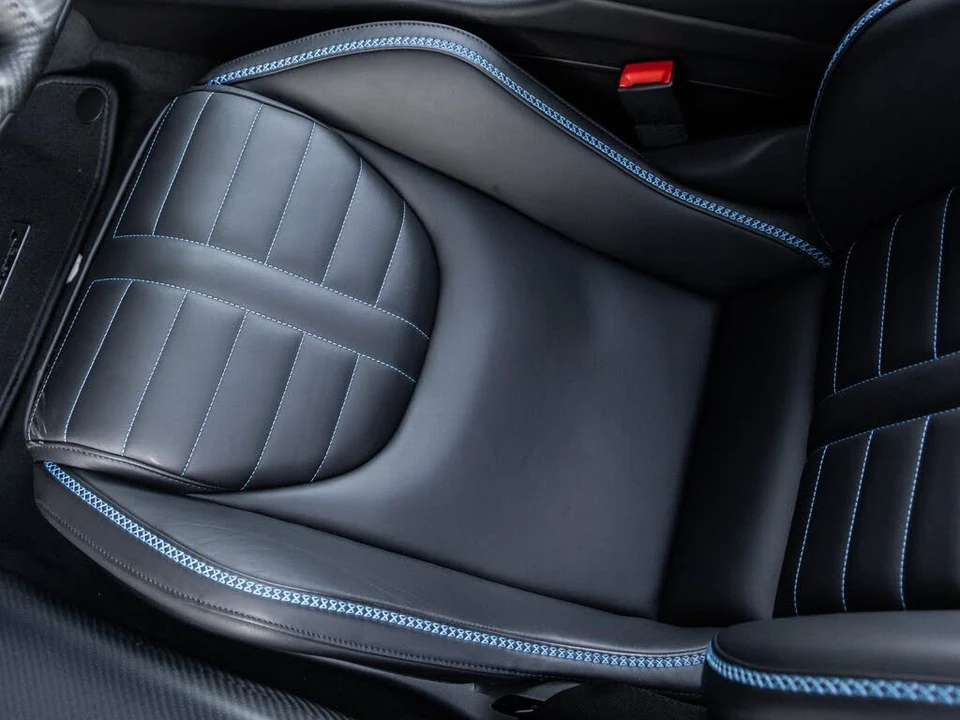 2025 McLaren GT - Image 29 of 31