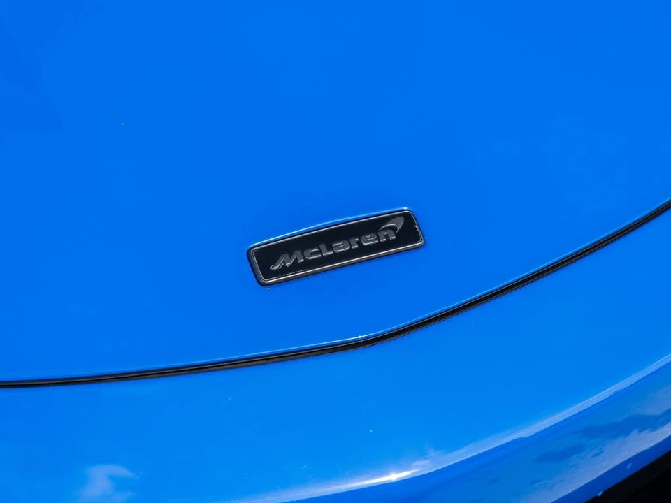 2025 McLaren GT - Image 22 of 31