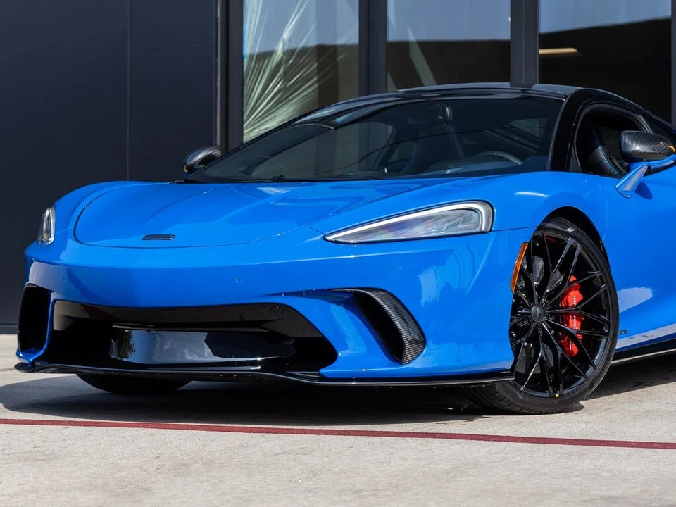 2025 McLaren GT - Image 4 of 31
