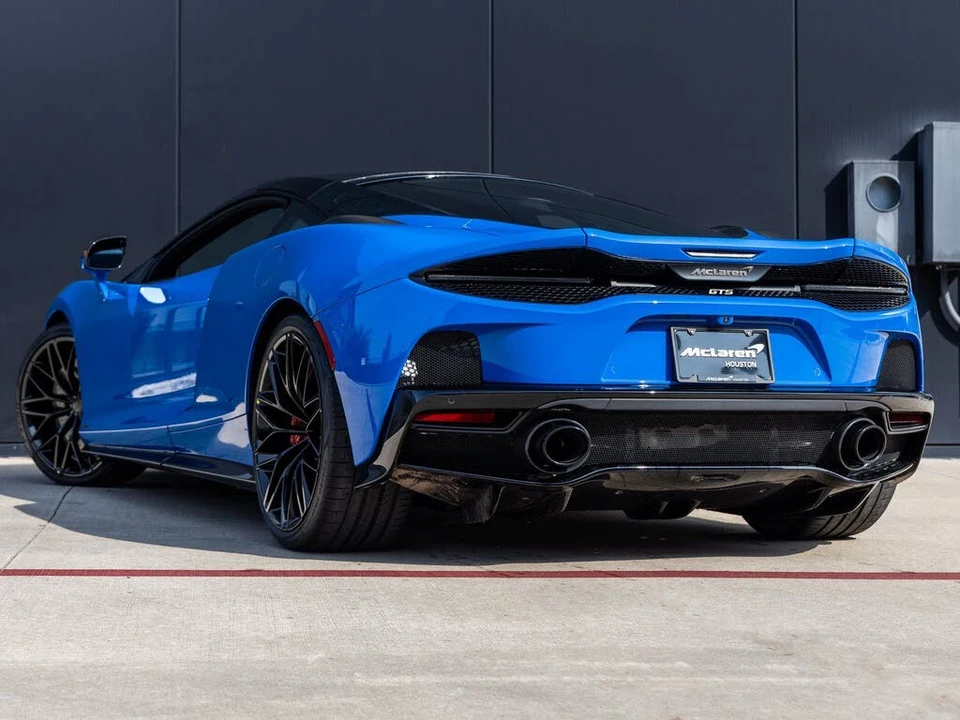 2025 McLaren GT - Image 7 of 31