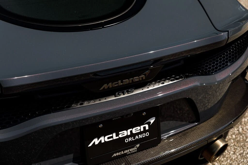 2025 McLaren GT - Image 10 of 31