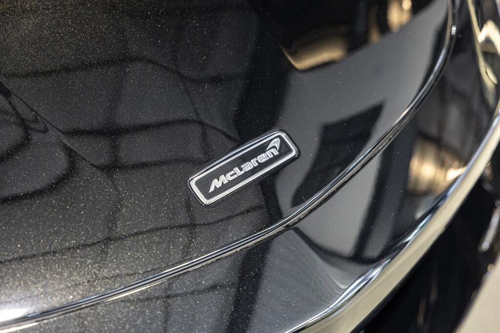 2025 McLaren GT - Image 11 of 31
