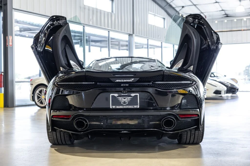 2025 McLaren GT - Image 5 of 31