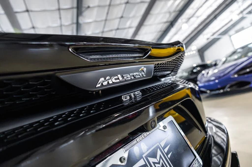 2025 McLaren GT - Image 21 of 31