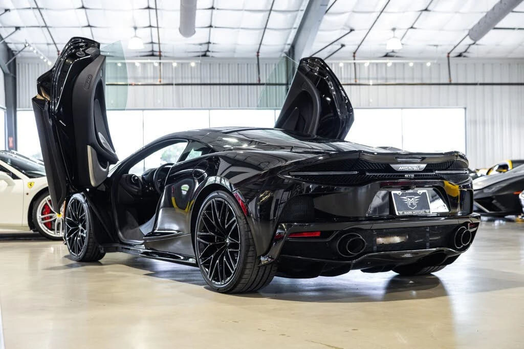 2025 McLaren GT - Image 4 of 31