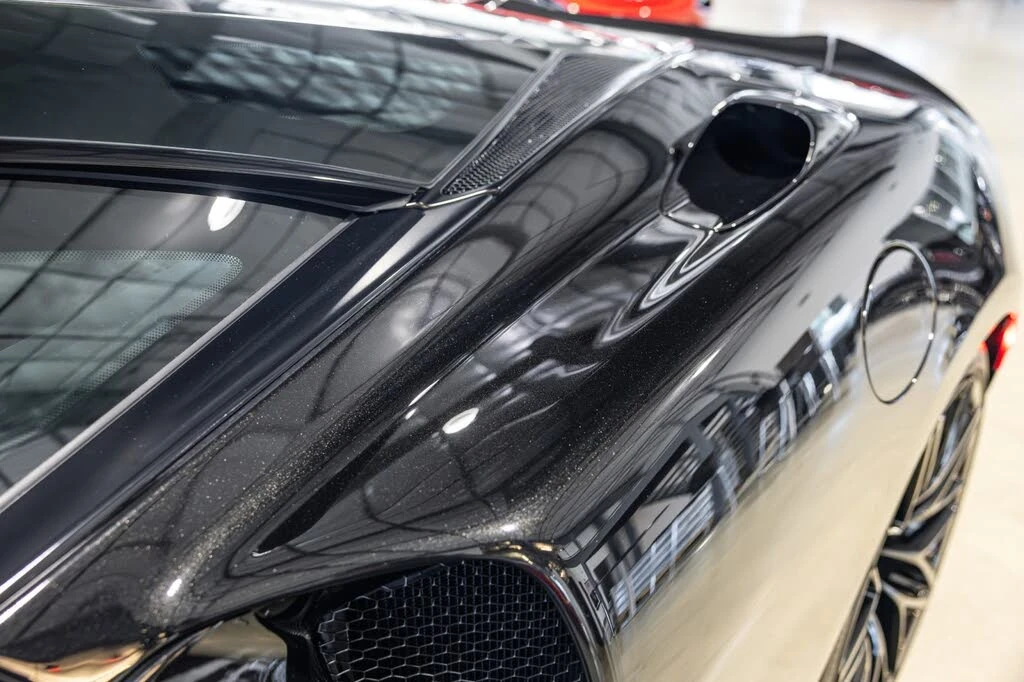 2025 McLaren GT - Image 15 of 31