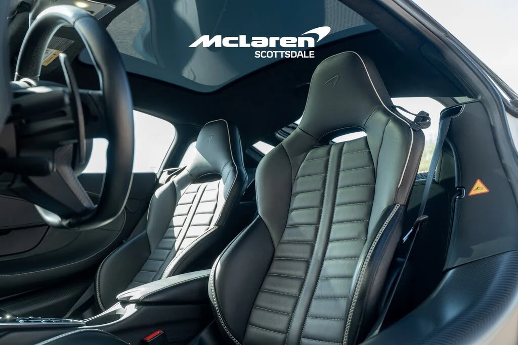 2025 McLaren GT - Image 11 of 31