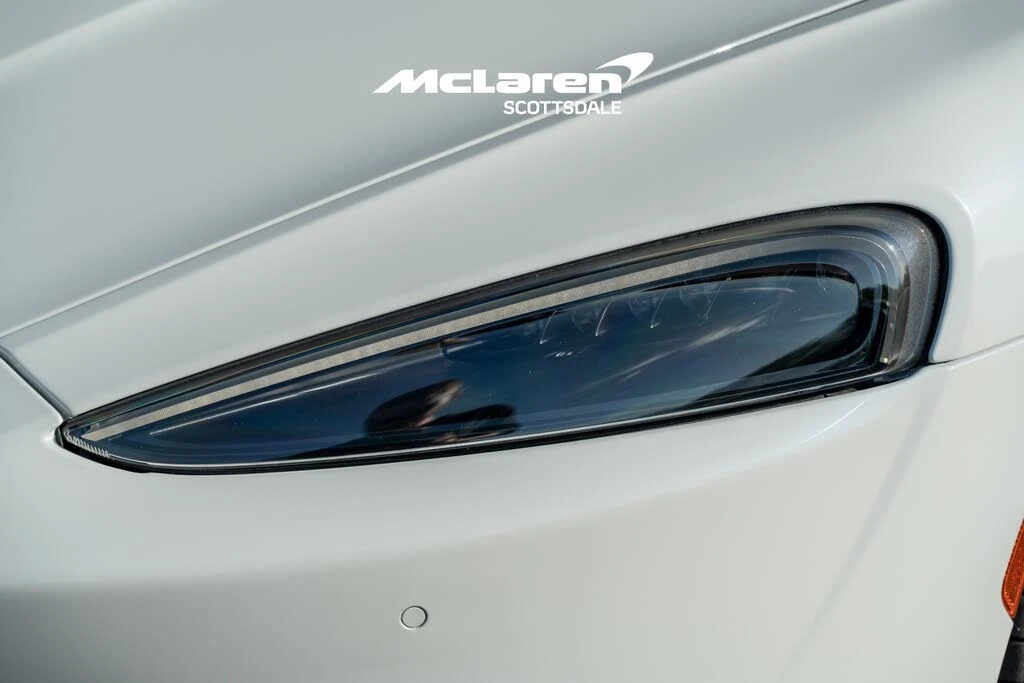 2025 McLaren GT - Image 20 of 31