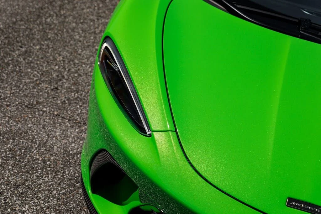 2025 McLaren GT - Image 24 of 31