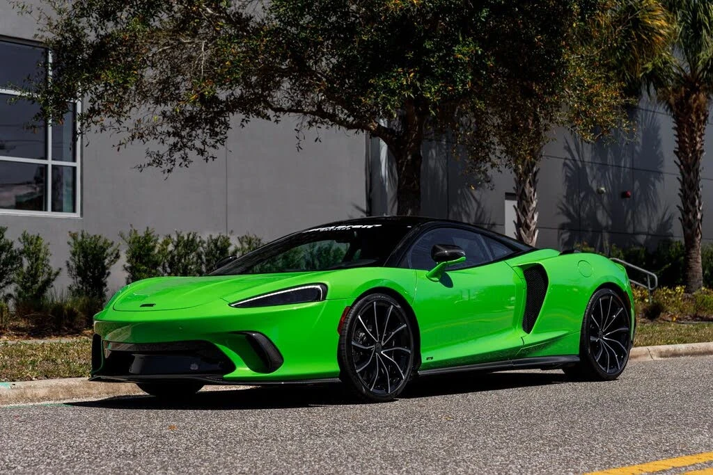 2025 McLaren GT - Image 22 of 31