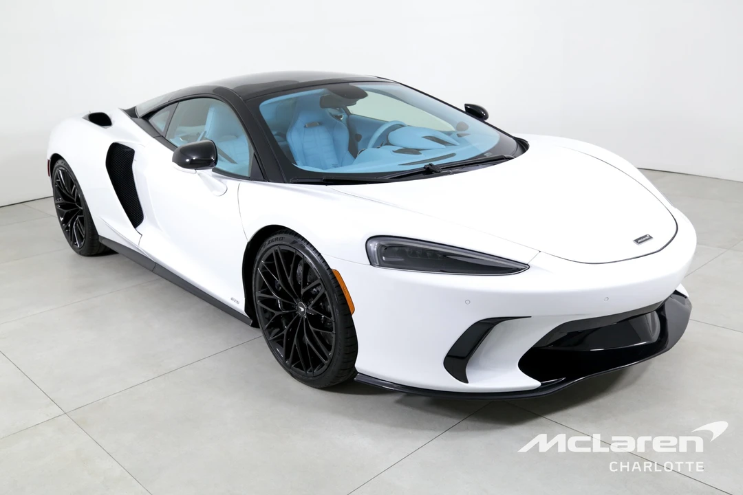 2025 McLaren GT - Image 3 of 31
