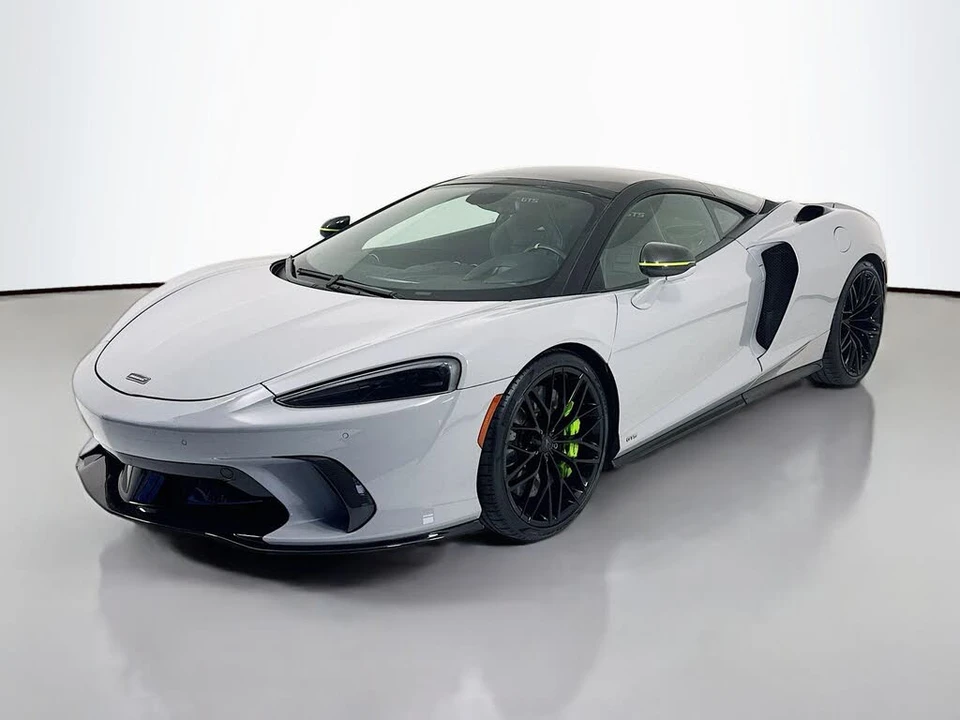 2025 McLaren GT - Image 3 of 27