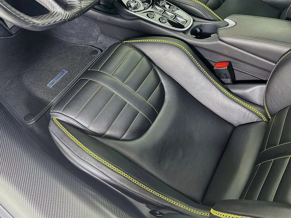 2025 McLaren GT - Image 23 of 27