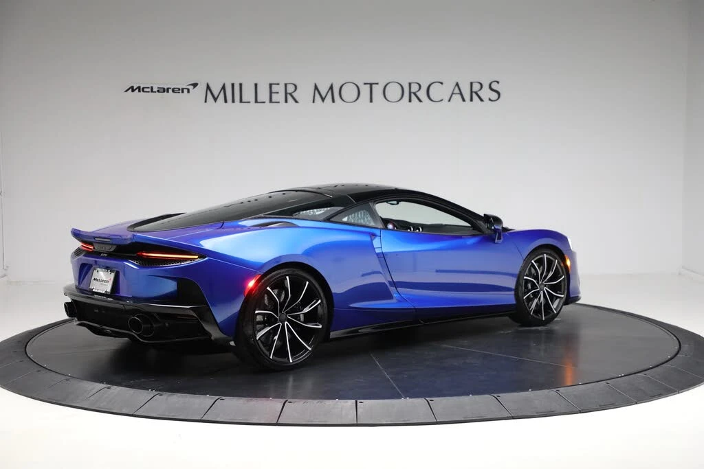2025 McLaren GT - Image 8 of 31