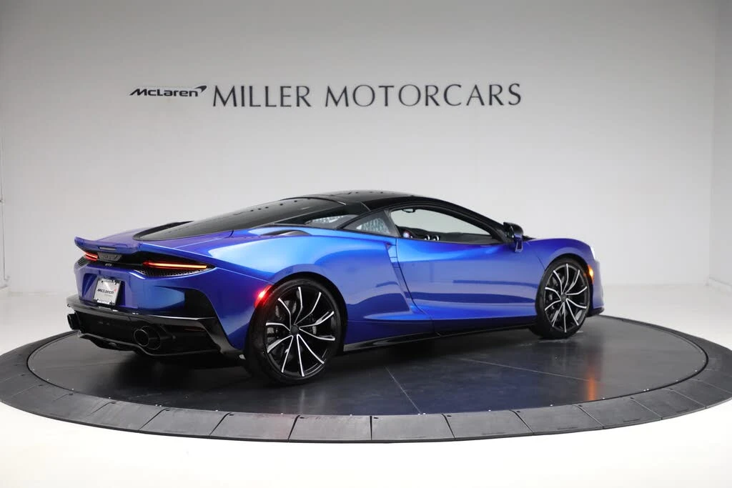 2025 McLaren GT - Image 9 of 31