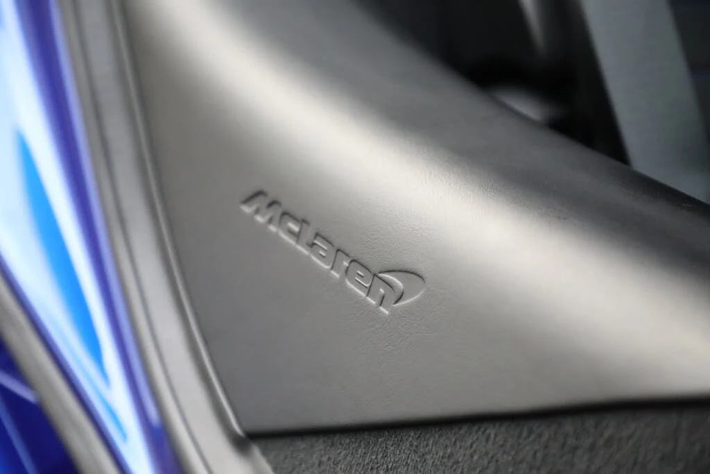 2025 McLaren GT - Image 23 of 31