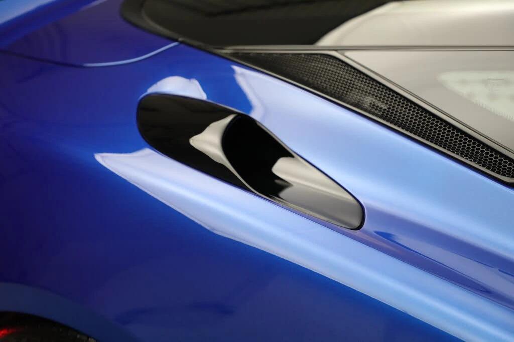 2025 McLaren GT - Image 29 of 31