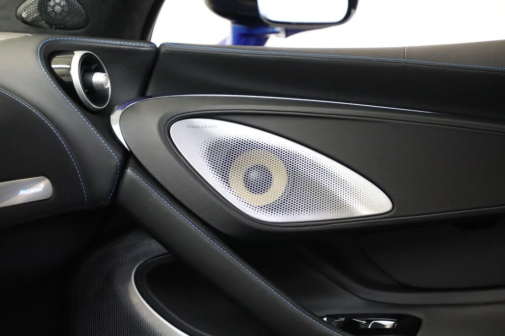 2025 McLaren GT - Image 26 of 31