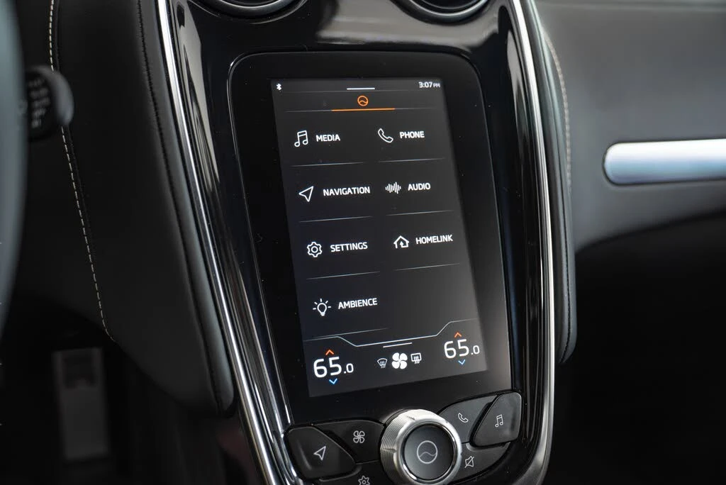 2025 McLaren GT - Image 13 of 21