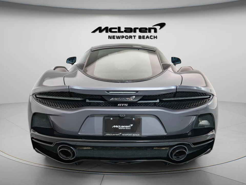 2025 McLaren GT - Image 5 of 21