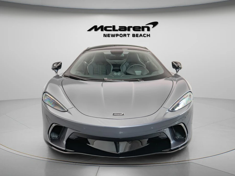 2025 McLaren GT - Image 2 of 21