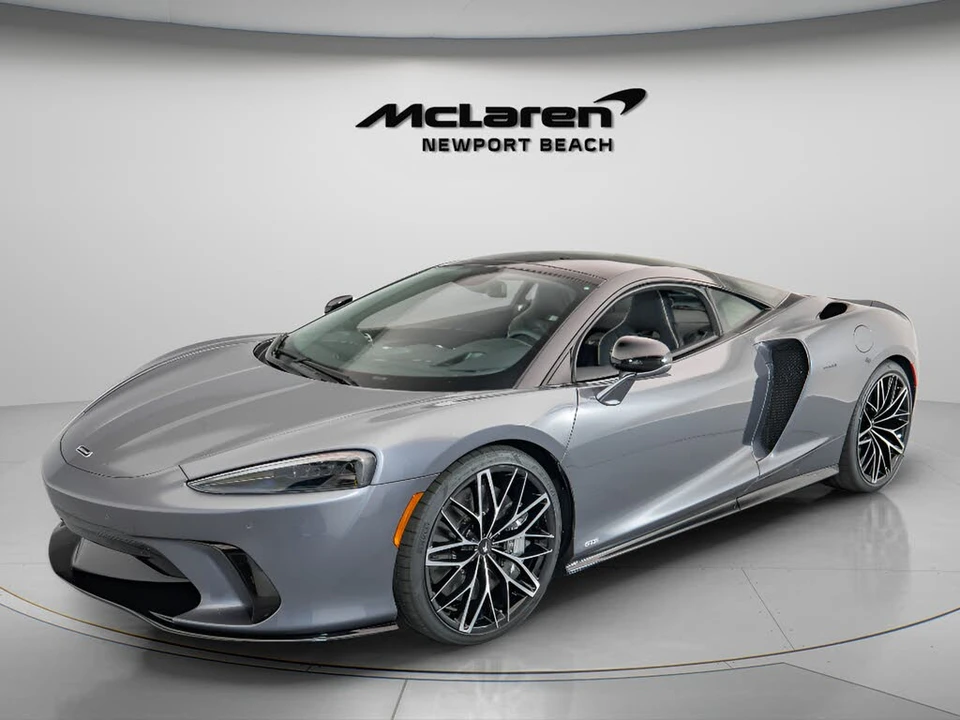 2025 McLaren GT - Image 3 of 21