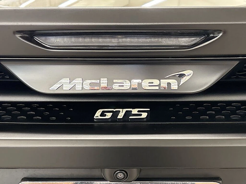 2025 McLaren GT - Image 26 of 31